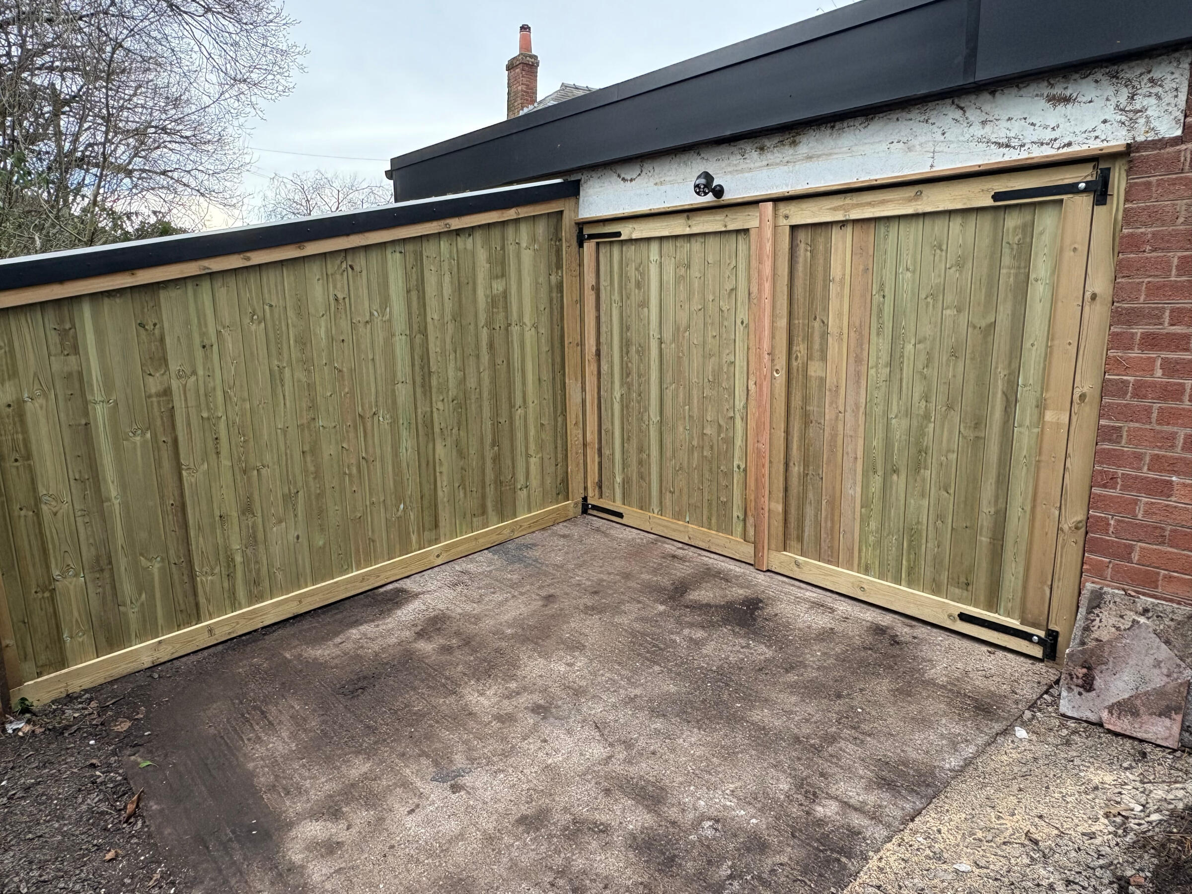 Timber Gates &amp; Fence
